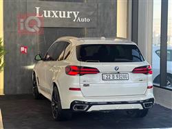 بی ئێم دەبڵیو X5